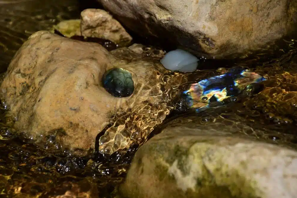 purification Labradorite