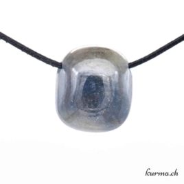 Saphir bleu - Collier en pierre percée - N°10547.8 • pendentif saphire no10547.8 1 Blauer Saphir - Halskette aus durchbohrtem Stein