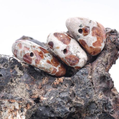 Grenat sur Wollastonite - Pendentif en pierre percée