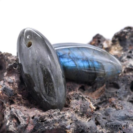Labradorite olive - Pendentif en pierre percée