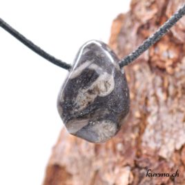 Marbre fossile - Collier en pierre percée